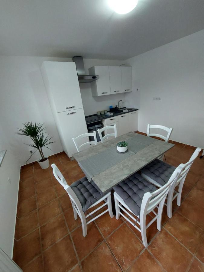 Apartma Sandi Sentilj Zewnętrze zdjęcie